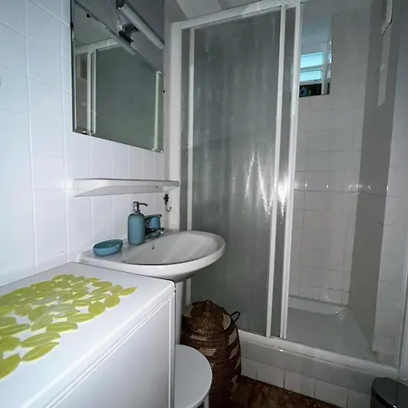 T2 A 200m De La Et 100m Des Commerces, Avec Parking Privatif - Fr-1-309-474 Apartment Saint-Cyprien (Pyrenees-Orientales)