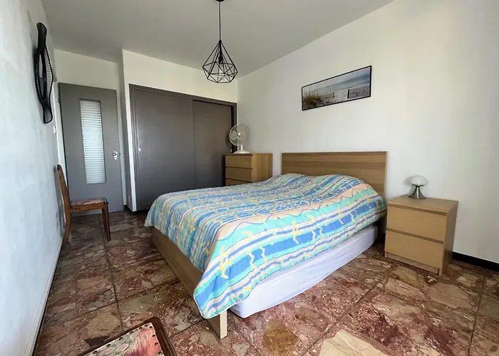 Appartamento T2 à 200m De La Avec Parking, Animaux Admis - Fr-1-309-474 *